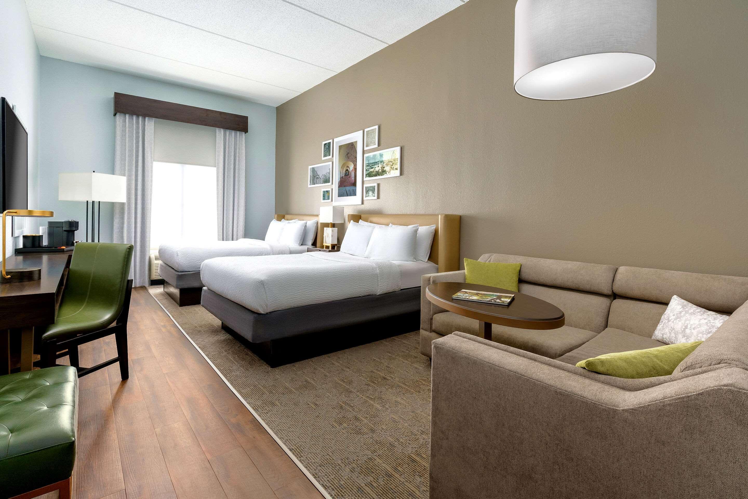The Bluff Hotel Savannah, Tapestry Collection By Hilton Bagian luar foto